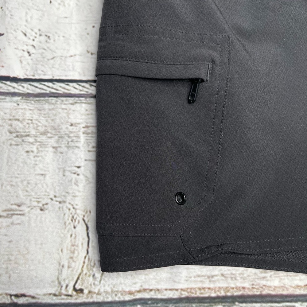Athleta Drawstring hiking / Board Shorts Size 4 - Picture 6 of 8